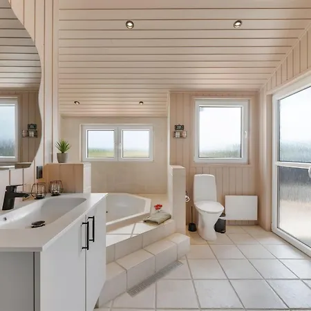 Mine - From The Sea By Interhome Nyaraló